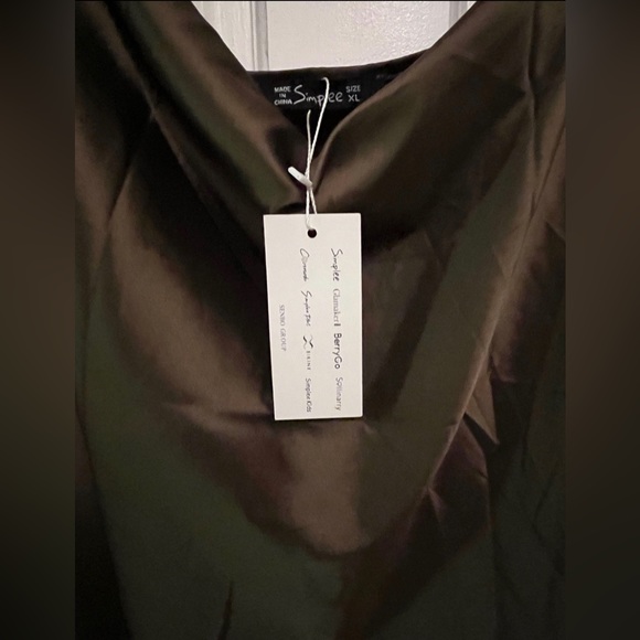 NWT khaki Silky Women’s tank top, XL (runs small) - Picture 5 of 6